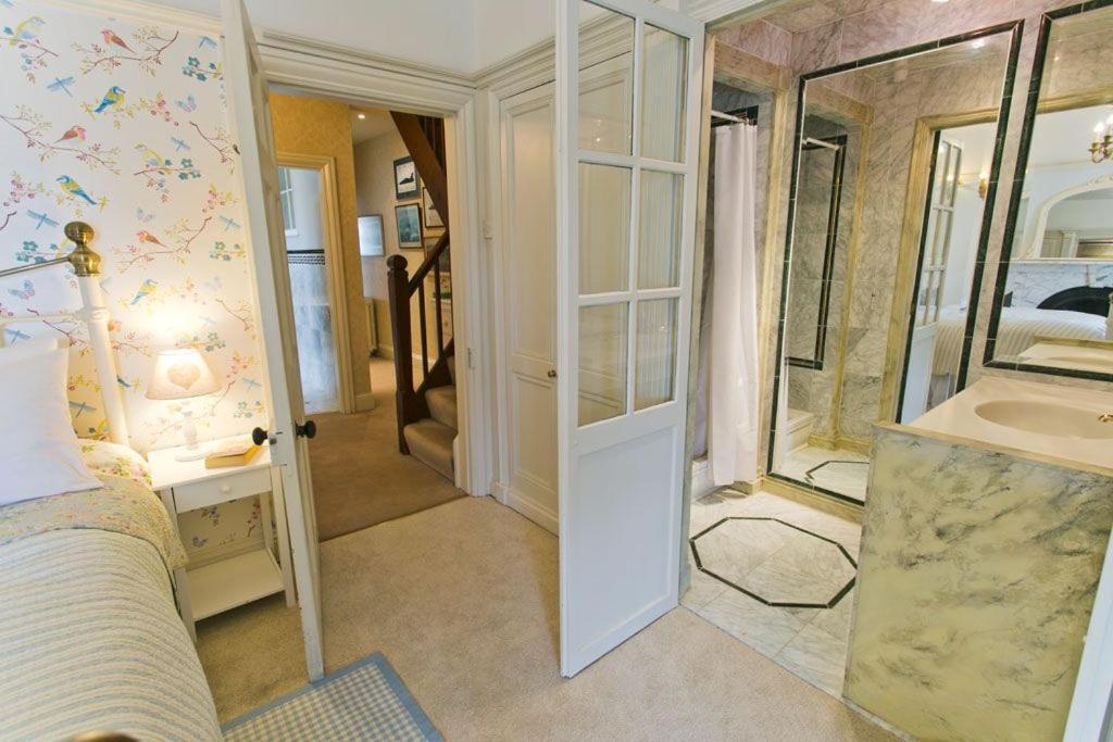 Вилла Bay House Бомарис Экстерьер фото